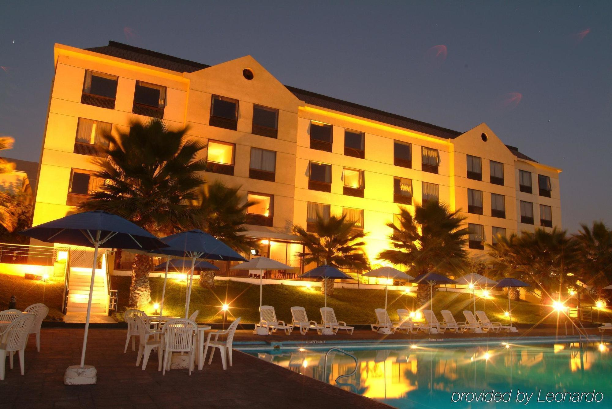 Nh Iquique Costa Hotel Exterior foto